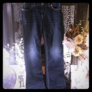 **Silver Suki** slim bootcut Joga jeans 32x33